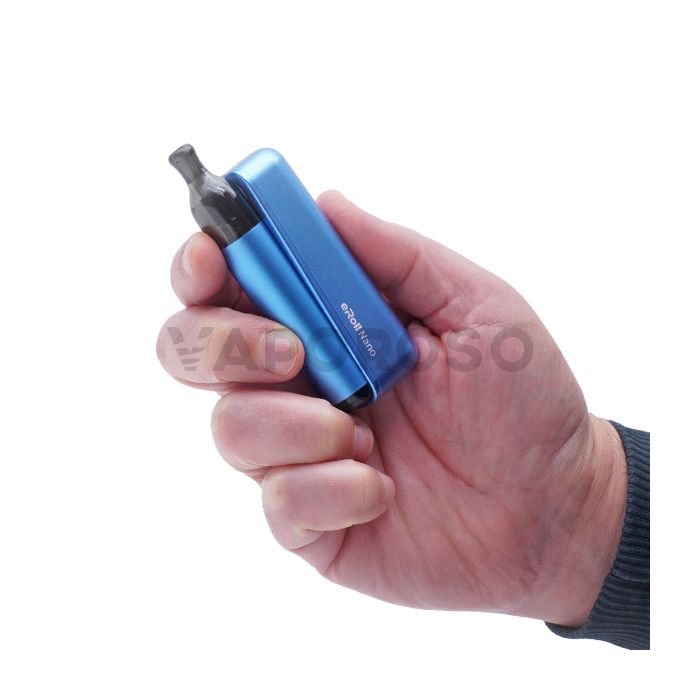 Joyetech eRoll Nano Dimensioni reali in mano